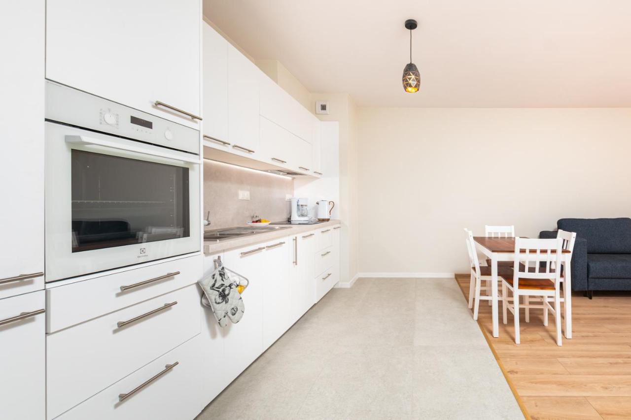 Apartment Przeworska 9a By Homeprime Warsaw
